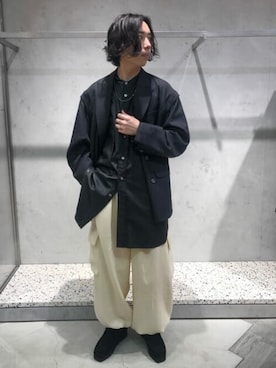 「MAISON SPECIAL（メゾンスペシャル）のアイテム（モカシン/デッキシューズ）」を使った、MAISON SPECIALさん（メンズ・178cm）の秋コーディネート