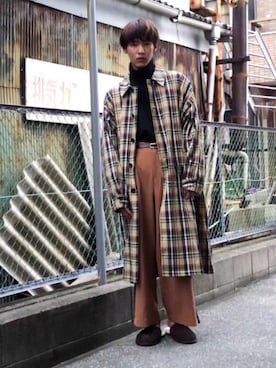 「BEAMS（ビームス）のアイテム（ステンカラーコート）」を使った、TenMuさん（メンズ・177cm）の秋コーディネート