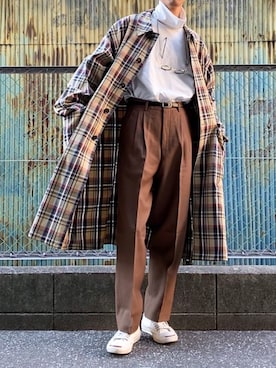 「BEAMS（ビームス）のアイテム（ステンカラーコート）」を使った、TenMuさん（メンズ・177cm）の冬コーディネート
