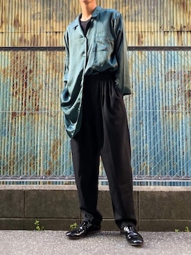 「BEAMS（ビームス）のアイテム（スリッポン）」を使った、TenMuさん（メンズ・177cm）の春コーディネート