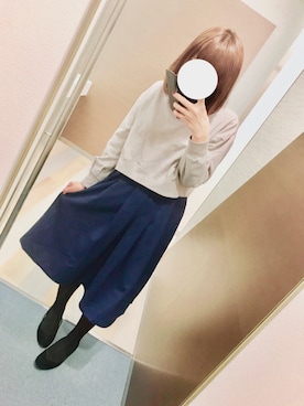「お仕事スタイル」｜「アイテム（スウェット）」を使った、まる☺︎さん（レディース・157cm）の秋コーディネート