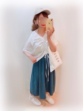 「H&M（エイチ・アンド・エム）のアイテム（スニーカー）」を使った、まる☺︎さん（レディース・157cm）の春コーディネート