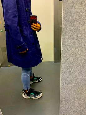 「DIESEL（ディーゼル）のアイテム（トレンチコート）」を使った、リックさん（メンズ・175cm）の秋コーディネート