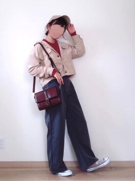 名波  凪さんの「コットンカシミヤケーブルクルーネックセーター（長袖）」を使ったコーディネート