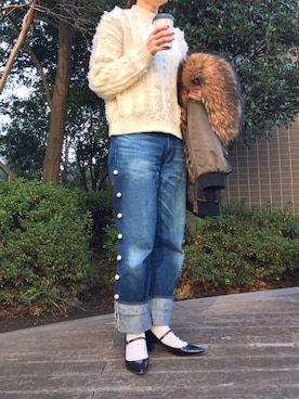 「リメイクデニム」｜「アイテム（ニット/セーター）」を使った、ゆめさん（レディース・156cm）の冬コーディネート