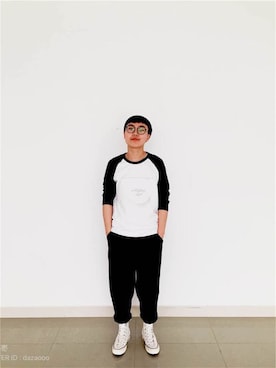「黑白配」｜赵大枣-さん（レディース・165cm）の冬コーディネート