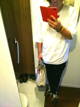 「U.Q（ユウキュウ）のアイテム」を使った、Jigenさん（メンズ・168cm）の秋コーディネート