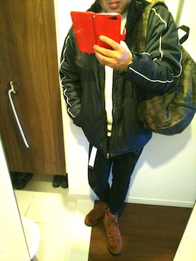 「UNIQLO（ユニクロ）のWOMEN ウルトラストレッチジーンズ（デニムパンツ）」を使った、Jigenさん（メンズ・168cm）の秋コーディネート