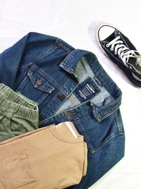 「PULL&BEAR（プルアンドベア）のアイテム（デニムジャケット）」を使った、Kaku wearさん（メンズ・176cm）の秋コーディネート