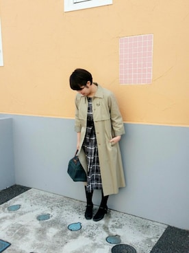 「サッシュベルト」｜「アイテム（トレンチコート）」を使った、ひらの まなみさん（レディース・160cm）の春コーディネート