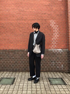 「RAGEBLUE（レイジブルー）のアイテム（ハンドバッグ）」を使った、Lap Tangさん（メンズ・182cm）の春コーディネート