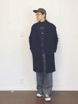 「無地党」｜「アイテム（デニムジャケット）」を使った、 hinaさん（メンズ・170cm）の冬コーディネート
