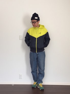 「無地党」｜「アイテム（ナイロンジャケット）」を使った、 hinaさん（メンズ・170cm）の春コーディネート
