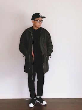 「無地党」｜「アイテム（ミリタリージャケット）」を使った、 hinaさん（メンズ・170cm）の冬コーディネート