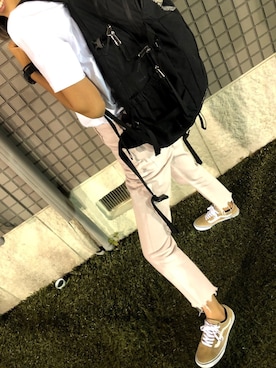 「BEAMS（ビームス）のアイテム（デニムパンツ、ピンク系）」を使った、まりさん（レディース・158cm）の夏コーディネート