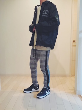 「CASPER JOHN AIVER（キャスパージョンアイバー）のアイテム（ナイロンジャケット）」を使った、ebitさん（メンズ・175cm）の冬コーディネート