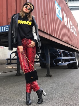 「alexanderwang（アレキサンダーワン）のアイテム（帽子）」を使った、Annaさん（レディース・165cm）の冬コーディネート