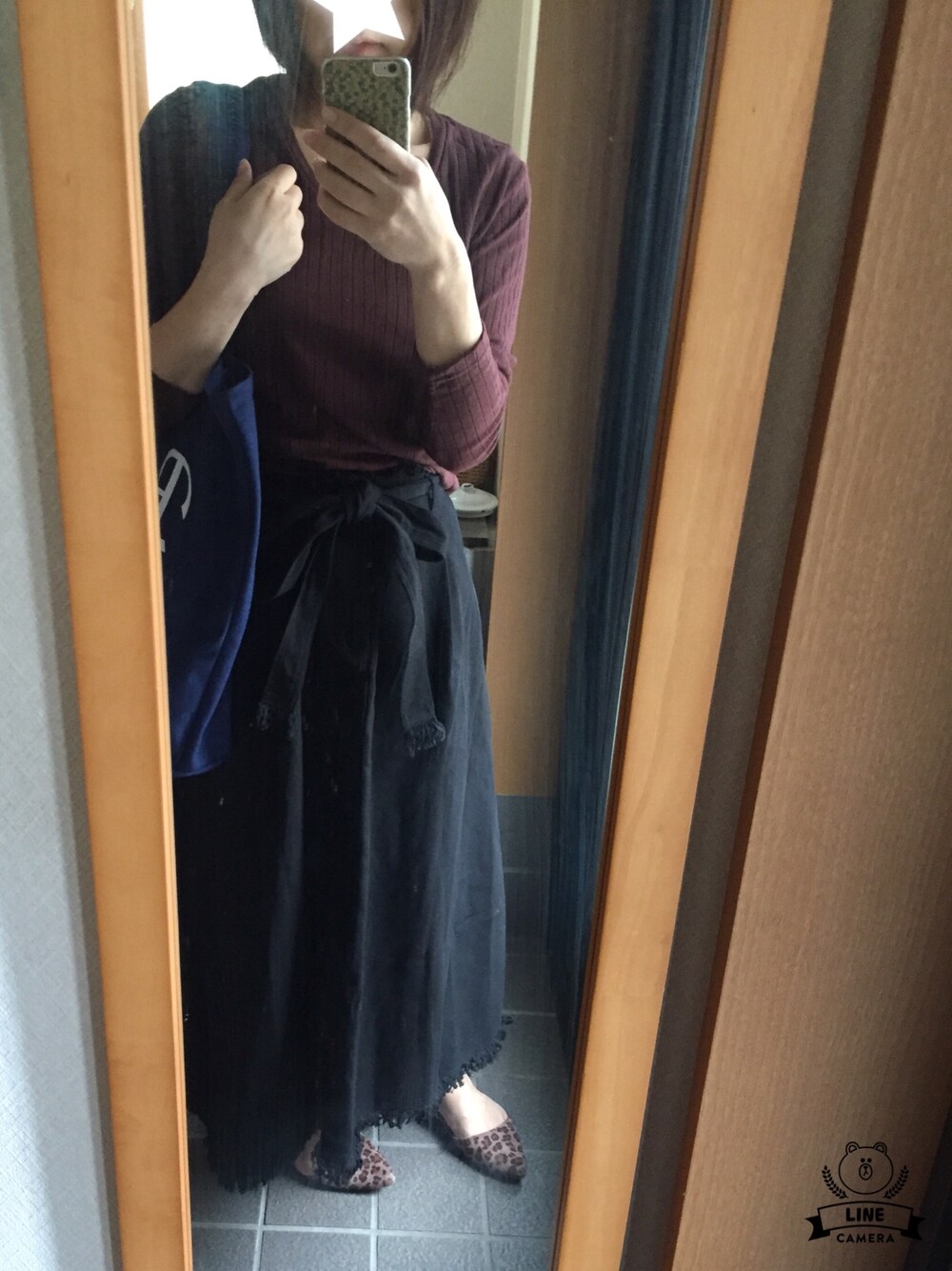 「秋コーデ、大人カジュアル、ヨガスタイル、デニムスカート、秋服、ホットヨガ」｜「le.coeur blancのアイテム（スカート、ブラック系）」を使った、Hashi☆さん（レディース・158cm）の秋コーディネートの1枚目の写真