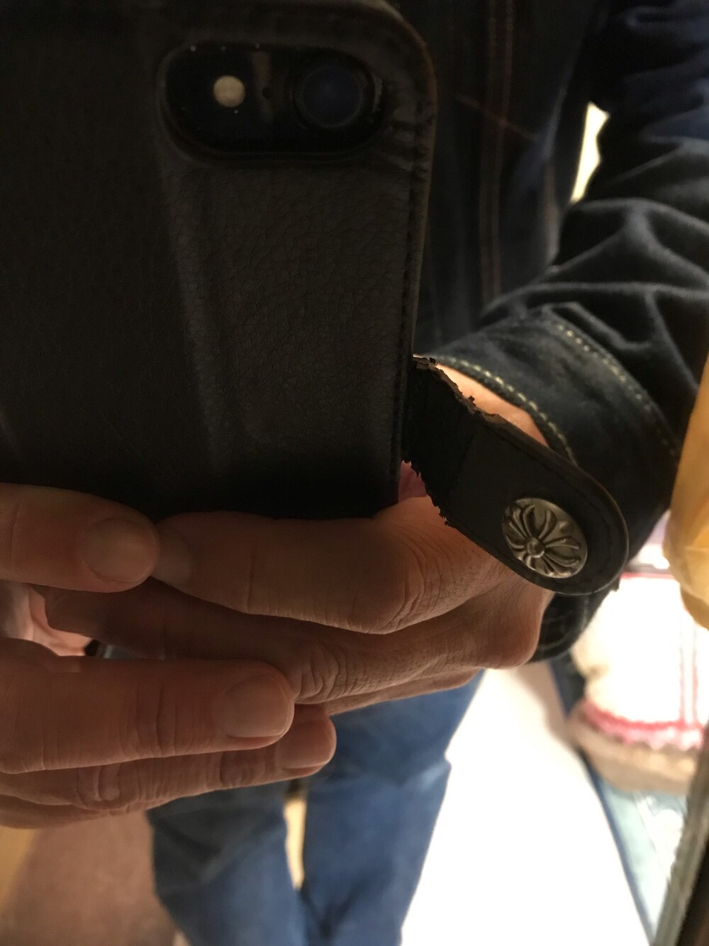 「Levi'sのアイテム（デニムジャケット、ブルー系）」を使った、りょうすけさん（メンズ・167cm）の春コーディネートの1枚目の写真