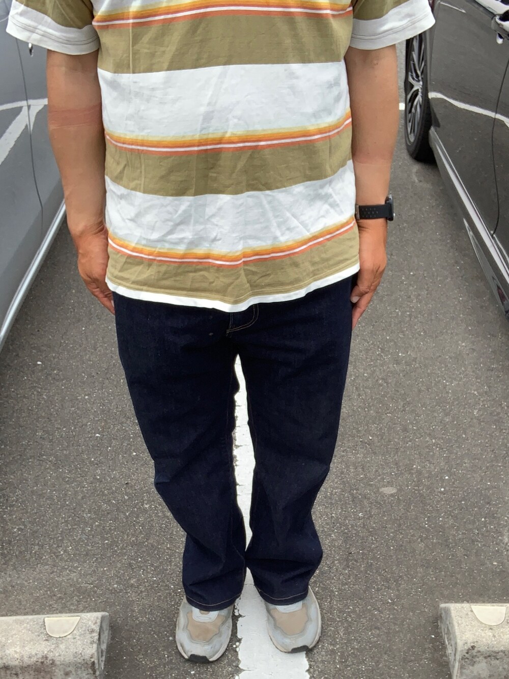 「リーバイス569」｜「Levi'sのアイテム（デニムパンツ、ブルー系）」を使った、りょうすけさん（メンズ・167cm）の夏コーディネートの1枚目の写真