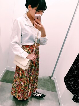 「H&M DIVIDED（エイチアンドエム　ディヴァイデッド）のアイテム（バレエシューズ）」を使った、あやかさん（レディース・155cm）の春コーディネート