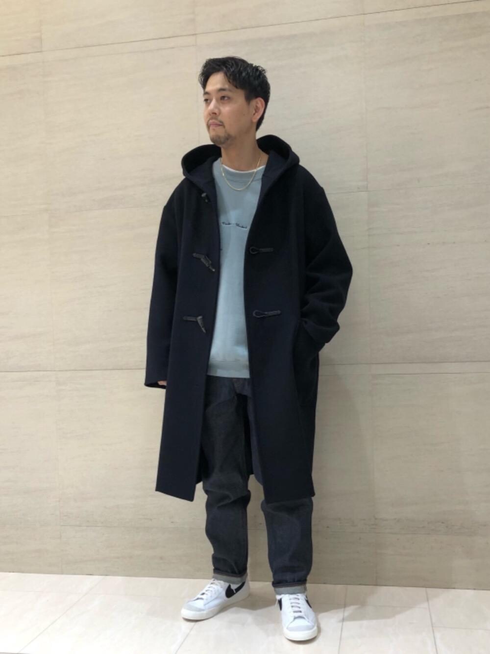 「RECOMMEND  ITEM STYLING」｜「BEAUTY&YOUTH UNITED ARROWSのBY セルビッチ デニム 5P バギー -MADE IN JAPAN-（デニムパンツ、ブルー系）」を使った、上田　泰史さん（メンズ・175cm）の秋コーディネートの1枚目の写真