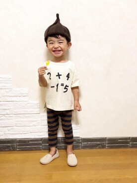 「秋のブラウンスタイル」｜「アイテム（スリッポン）」を使った、Sotaさん（キッズ・80cm）の秋コーディネート