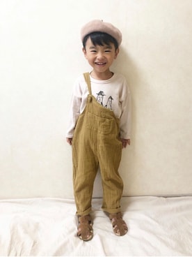 「ベージュパンツ」｜「アイテム（サロペット/オーバーオール）」を使った、Sotaさん（キッズ・80cm）の秋コーディネート
