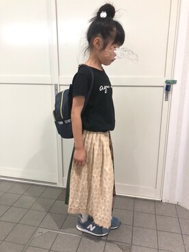 yuniさんの「S137 E TS　ロゴTシャツ」を使ったコーディネート