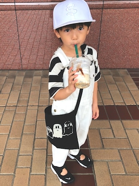 「Smoothy（スムージー）のアイテム（オールインワン・サロペット）」を使った、yukiiiiさん（キッズ・110cm）の夏コーディネート