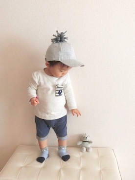 「KP BOY（ケーピーボーイ）のアイテム（パンツ）」を使った、KOA🐨さん（キッズ・80cm）の春コーディネート