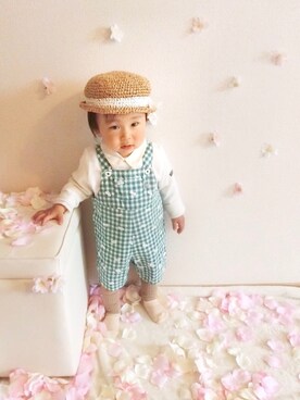 「BeBe（ベベ）のアイテム（サロペット/オーバーオール）」を使った、KOA🐨さん（キッズ・80cm）の春コーディネート