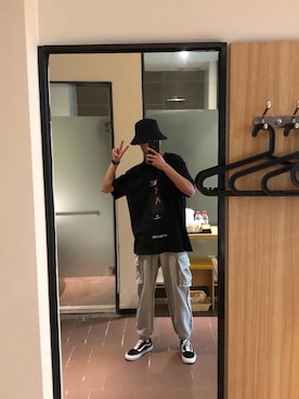 「DW（ディーダブリュー）のアイテム」を使った、十三叔luさん（メンズ・182cm）の秋コーディネート