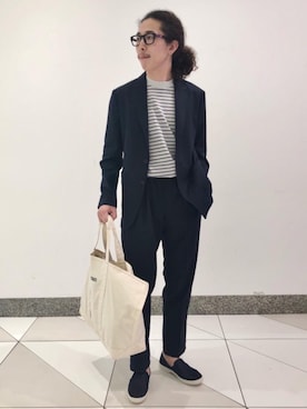 「ビジネス」｜「アイテム（スリッポン）」を使った、AKIRA SAKAGUCHIさん（メンズ・168cm）の春コーディネート