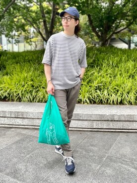 「FRUIT OF THE LOOM（フルーツオブザルーム）のアイテム（バッグ）」を使った、AKIRA SAKAGUCHIさん（メンズ・168cm）の春コーディネート