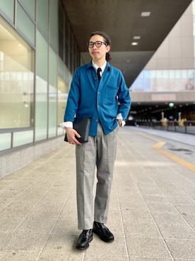 「ビジネス」｜「アイテム（モカシン/デッキシューズ）」を使った、AKIRA SAKAGUCHIさん（メンズ・168cm）の秋コーディネート