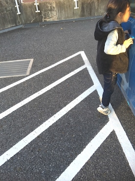 「BUDDY Lee（バディーリー）のアイテム（パンツ）」を使った、sarraaanさん（キッズ・110cm）の秋コーディネート