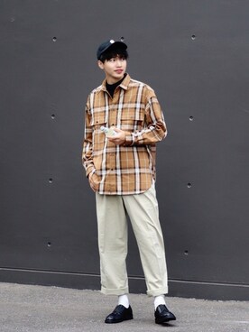 「glabella（グラベラ）のスプリットレザー（牛床革） Uチップ オックスフォード シューズ（ドレスシューズ）」を使った、  風早ゆうたさん（メンズ・184cm）の秋コーディネート