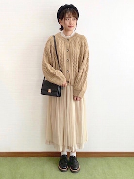 「ケーブルカーディガン」｜「アイテム（その他）」を使った、のこさん（レディース・161cm）の秋コーディネート