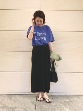 「URBAN RESEARCH DOORS（アーバンリサーチドアーズ）のアイテム（ビーチサンダル）」を使った、オカモトさん（レディース・167cm）の春コーディネート