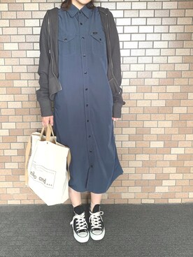 「BAYFLOW（ベイフロー）のワッフルパーカー（パーカー、グレー系）」を使った、Peiさん（レディース・161cm）の冬コーディネート