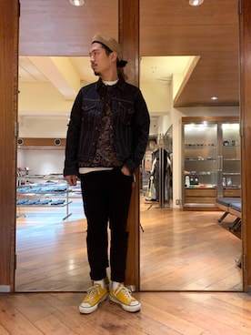 「アイテム（ミリタリージャケット、レッド系）」を使った、山Dさん（メンズ・175cm）の冬コーディネート