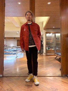 「アイテム（ミリタリージャケット、レッド系）」を使った、山Dさん（メンズ・175cm）の冬コーディネート
