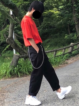 ワイドフィットテーパードパンツを使った人気ファッションコーディネート Wear ワイドフィットテーパードパンツを使った人気ファッションコーディネート Wear