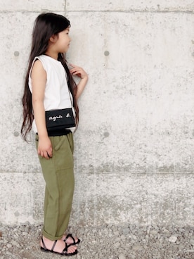 「SESTO（セスト）の【SESTOキッズ】ママとお揃い。華奢ストラップフラットサンダル（サンダル）」を使った、花音さん（キッズ・110cm）の夏コーディネート