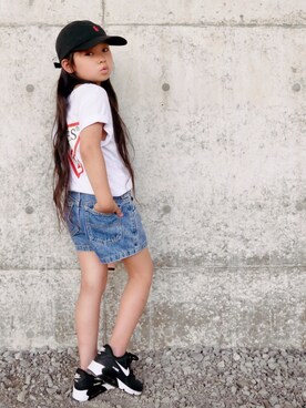 「Guess（ゲス）のアイテム」を使った、花音さん（キッズ・104cm）の夏コーディネート