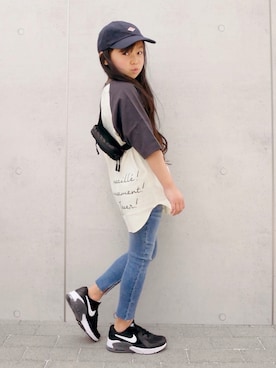 「petit main（プティマイン）のアイテム（パンツ）」を使った、花音さん（キッズ・120cm）の春コーディネート