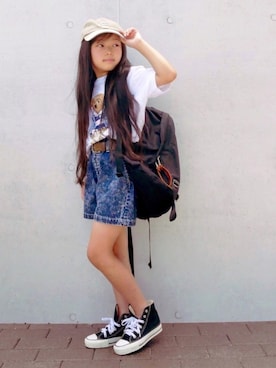 「Dickies（ディッキーズ）のアイテム」を使った、花音さん（キッズ・122cm）の夏コーディネート
