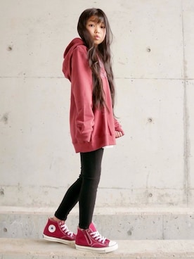 「devirock（デビロック）のアイテム（パーカー）」を使った、花音さん（キッズ・126cm）の冬コーディネート
