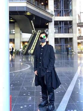 「COMME des GARCONS HOMME PLUS（コムデギャルソンオムプリュス）のアイテム（ジャケット/アウター、ブラック系）」を使った、 dull_1068さん（メンズ・170cm）の春コーディネート